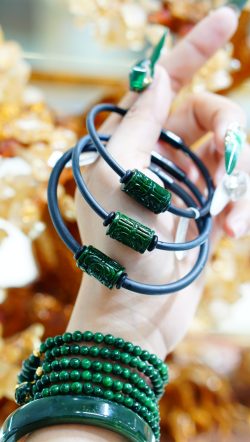 Vòng Tay Lu Thống Ngọc Phỉ Thúy – Khắc Đồng Tiền – Dẫn Tài, Khai Lộc, Vững Bước Vận Mệnh