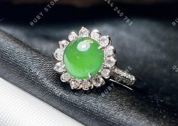 Phật Di Lặc ngọc phỉ thuý Myanmar